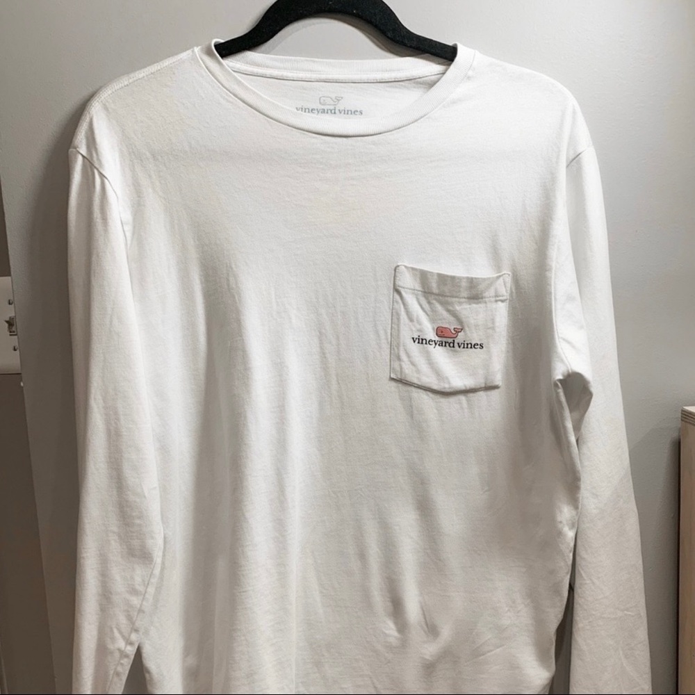 WHITE LONGSLEEVE VINEYARD VINES SHIRT